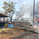 Tragedia en la autopista Colima–Manzanillo: volcadura e incendio de pipa deja una víctima fatal