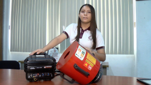 Orgullo mexicano: Ángela Karime, joven de Tamaulipas, gana oro en Indonesia por inventar un extintor que apaga el fuego con sonido